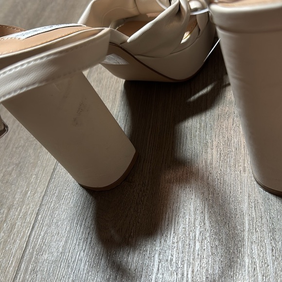 NEW! Steve Madden Lala Ankle Strap Platform Sandal - Size 7 - Picture 8 of 16